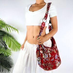 Vintage Y2K Red Floral Paisley Fairycore Beachy Crossbody Bag Bohemian Purse